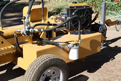 LOG SPLITTER WITH OIL COOLER 50 GALLON HYDRAULIC TANK 30 TON WOOD SPLITTER