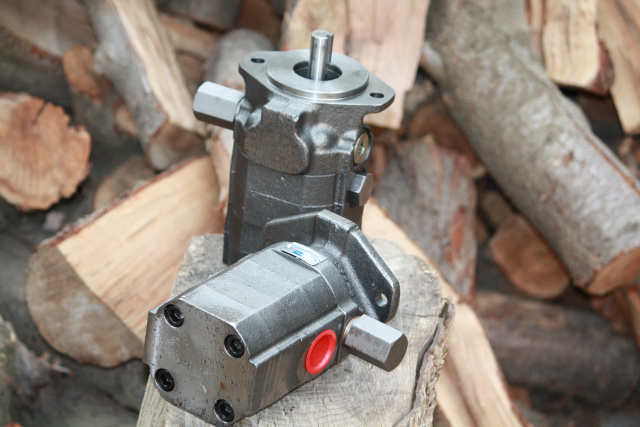 28 GPM Barnes hydraulic log splitter wood pumps
